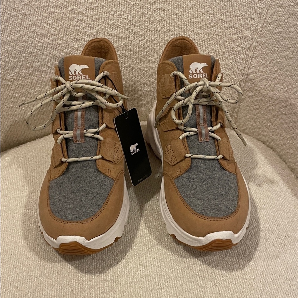 Sorel Kinetic Breakthru Caribou Women’s Boots Size 9 – Waterproof – NWOB